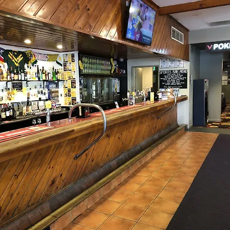 Bribie Island Hotel-2
