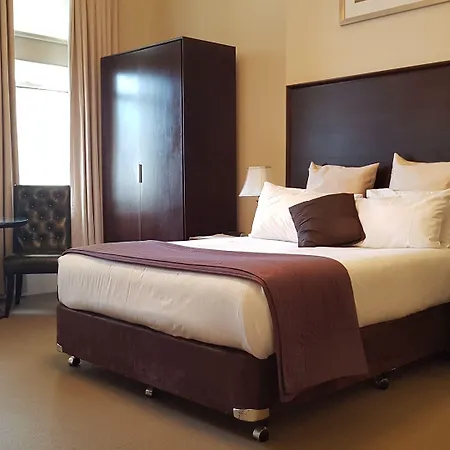 Largs Pier Hotel-2