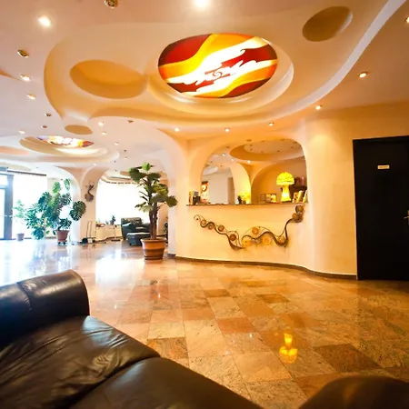 Hotel Class-3