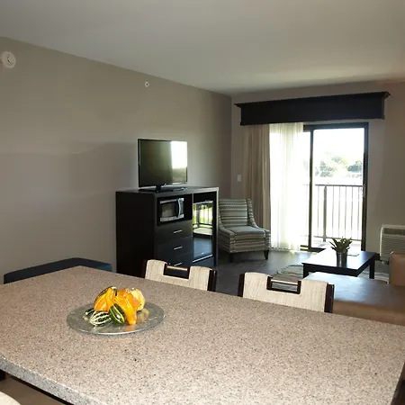 Hotel At Batavia Downs-2