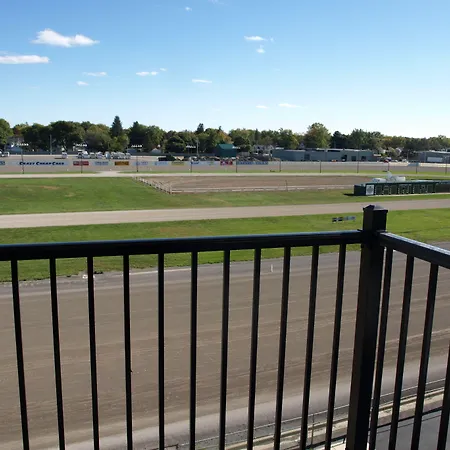 Hotel At Batavia Downs-3