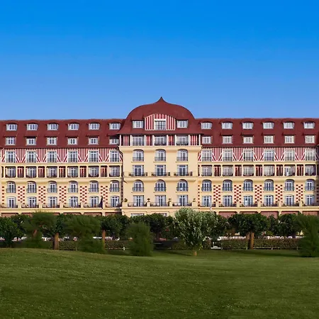 Hotel Barriere Le Royal Deauville-2