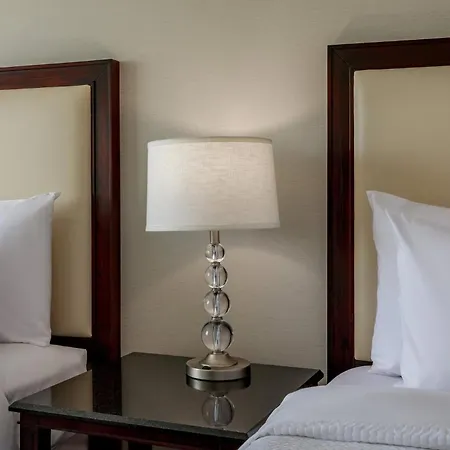 Holiday Inn & Suites Boston Peabody By Ihg-3