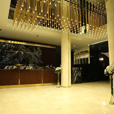 Golden Palace Batumi Hotel & Casino-3