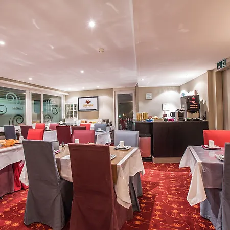 Hotel Central, Spa & Lounge Bar-3