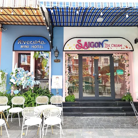 Riverside Mini Hotel Grand World Phu Quoc-2