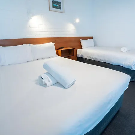 Bayside Hotel-2