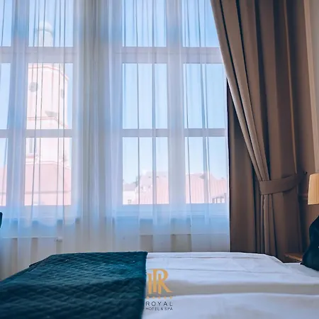 Hotel Royal & Spa-3