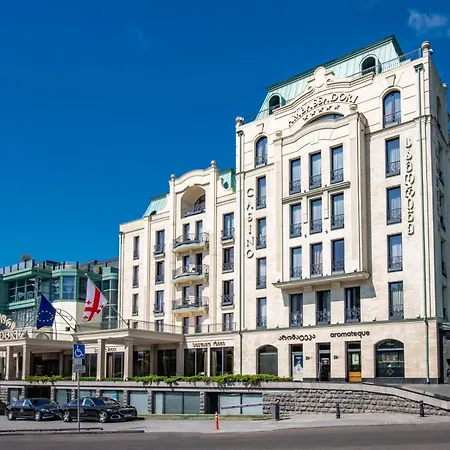 Ambassadori Tbilisi Hotel-3