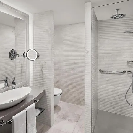 Concorde Luxury Resort & Casino-3