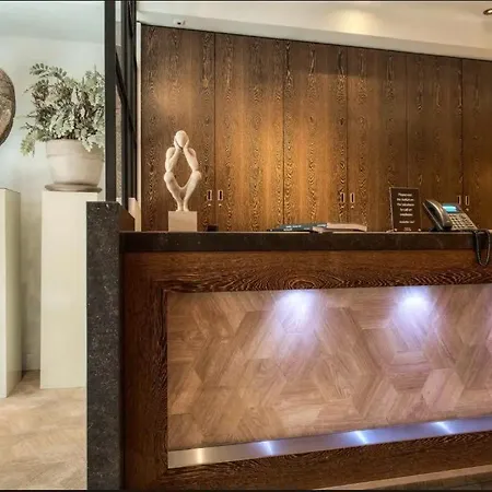 Boutique Hotel Lumiere-2