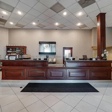 Doubletree By Hilton Bloomington-3
