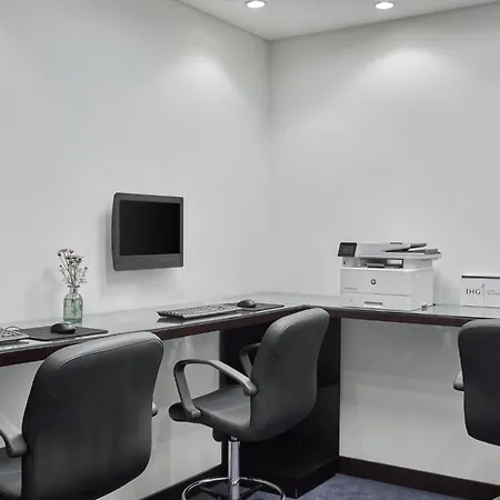 Holiday Inn Cairo Maadi By Ihg-3