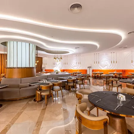 Chamada Prestige Hotel And Casino-2