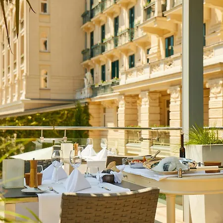 Hotel Palace Portoroz-2