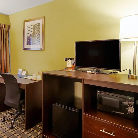 Quality Inn Plainfield I-395-2