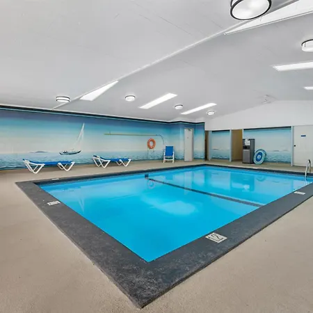 Surestay Plus Hotel By Best Western Salmon Arm-3