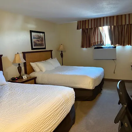 Park West Inn-3