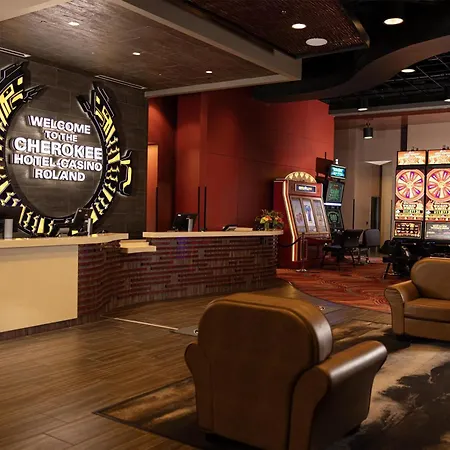 Cherokee Casino Hotel Roland-2