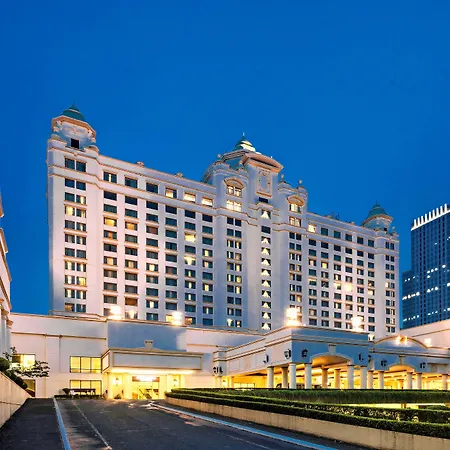 Waterfront Cebu City Hotel & Casino-2