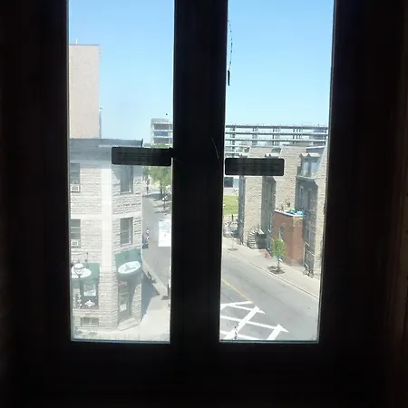 Hotel Du Manoir St. Denis-2
