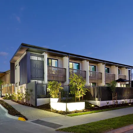 The Glen Hotel And Suites-2
