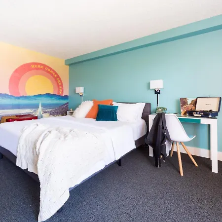 Rambler Hotel-2
