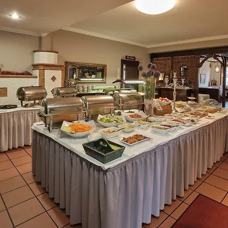 Hotel Gasthaus Zur Linde-3