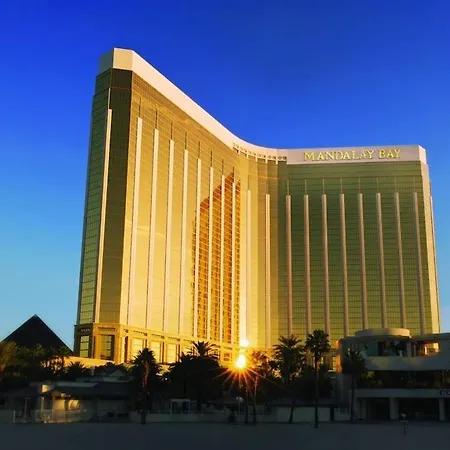Mandalay Bay Resort And Casino By Suiteness-3