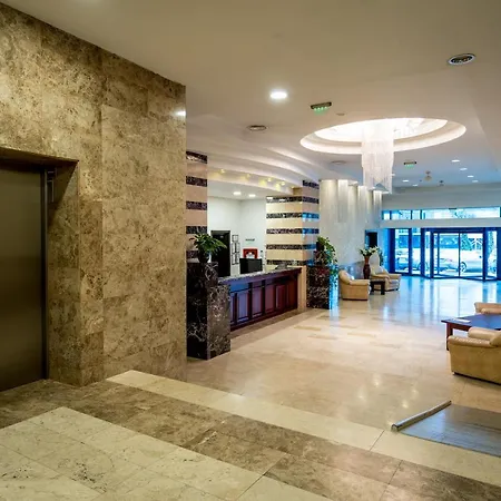 Grand Hotel-3