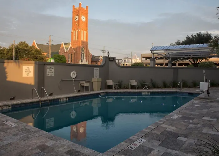 Holiday Inn Alexandria - Downtown By Ihg
