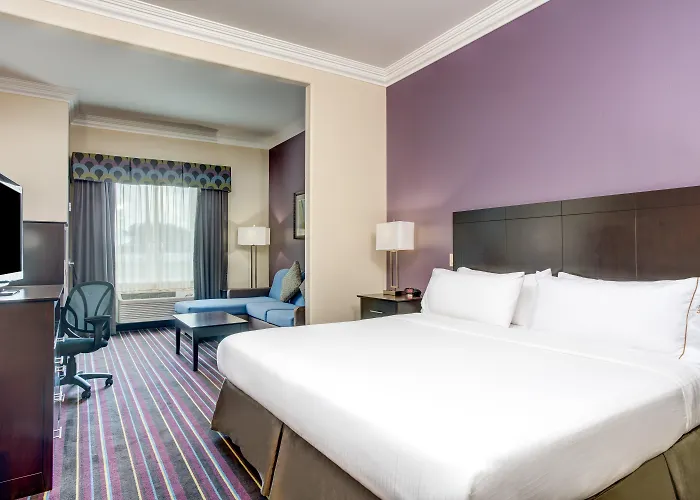 Holiday Inn Express & Suites Raceland - Highway 90 By Ihg