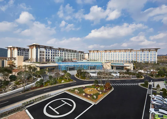 Shinhwa Jeju Shinhwa World Hotels