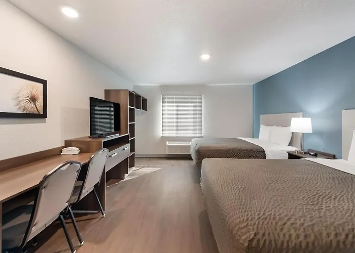 Woodspring Suites Dayton North