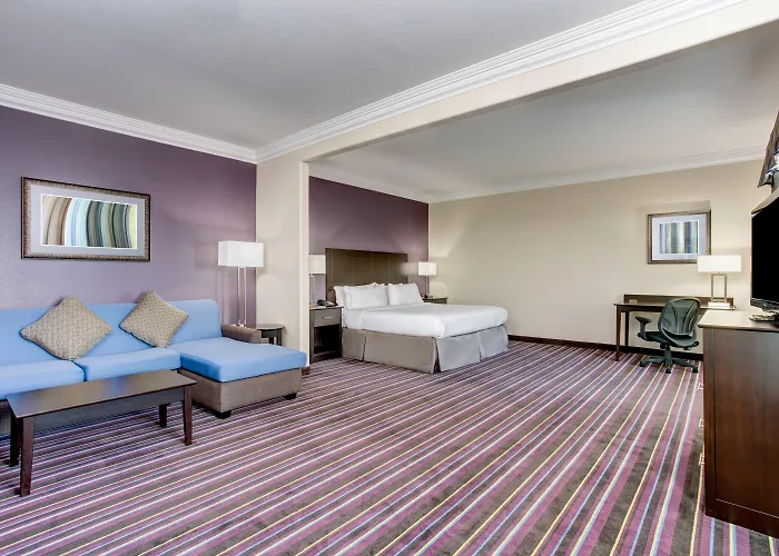 Holiday Inn Express & Suites Raceland - Highway 90 By Ihg
