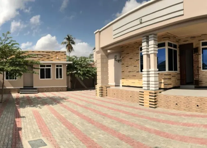 Revada Lodge Airport