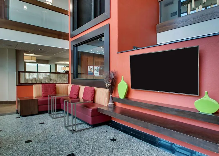 Drury Inn & Suites Evansville East