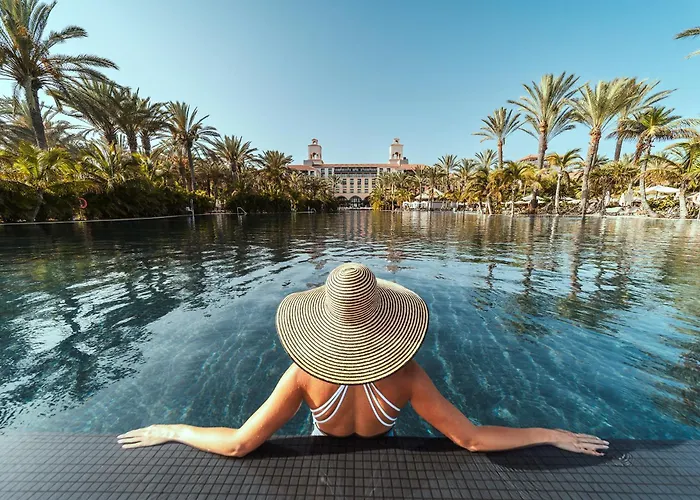 Unique Club at Lopesan Costa Meloneras Resort Maspalomas 