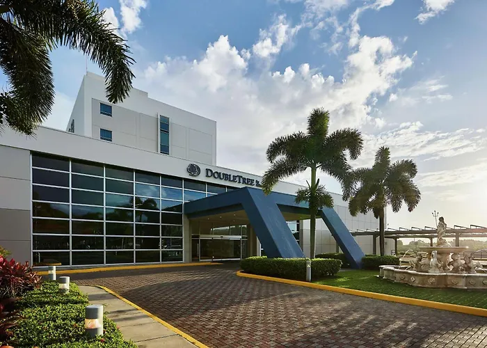 Doubletree By Hilton Managua Hotel