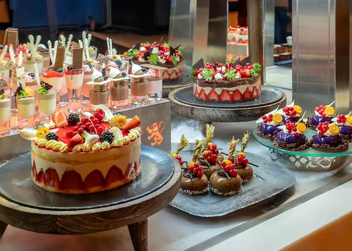 Cratos Premium Hotel Casino & Spa Kazaphani