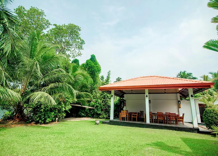 Lagoon Bentota Resort