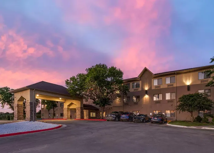 Comfort Suites Omaha East-Council Bluffs