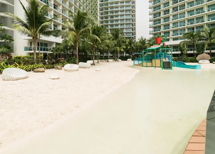 Happy Staycation In Azure Urban Resort Spacious Family Room Near Sm Bicutan And Manila Airport
