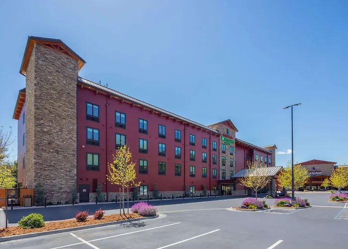 Wyndham Garden Redwood Valley - Ukiah
