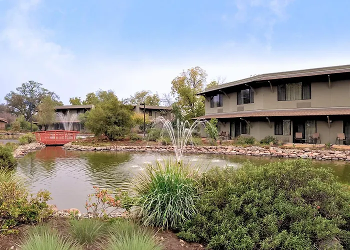 Gaia Hotel & Spa Redding, An Ascend Collection Hotel