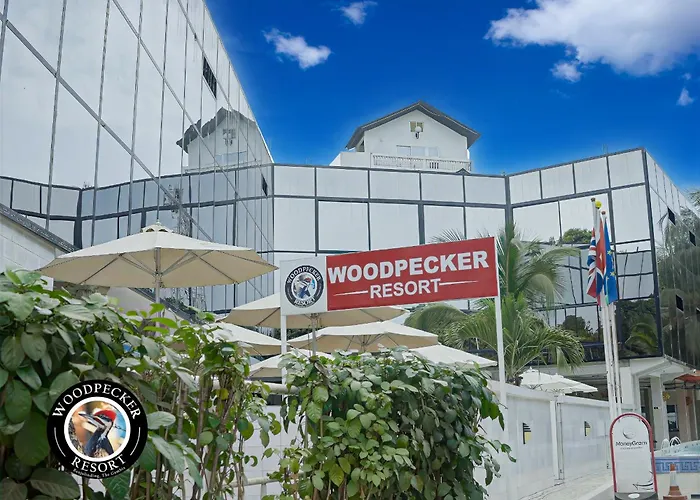 Woodpecker Resort Hotel