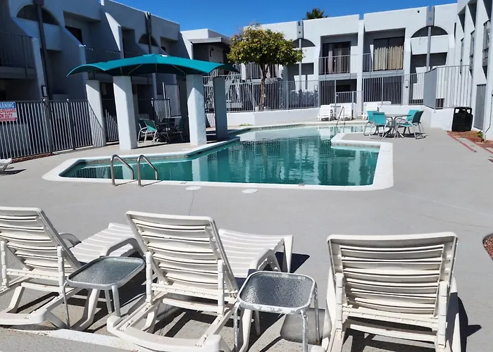 Las Palmas Hotel Tucson