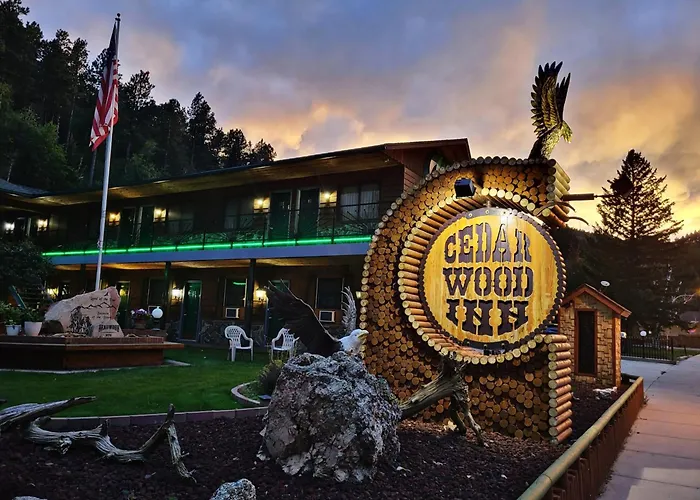Cedar Wood Inn