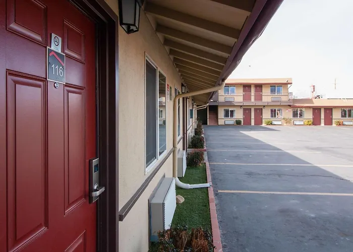 Quality Inn Bishop Near Mammoth
