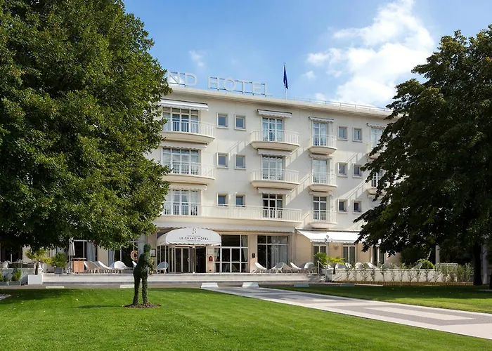 Hotel Barriere Le Grand Hotel Enghien-Les-Bains